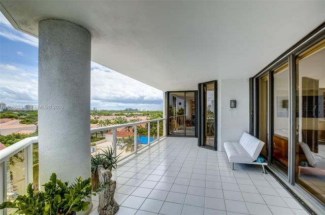3600 Yacht Club Drive 703, Aventura, FL 33180