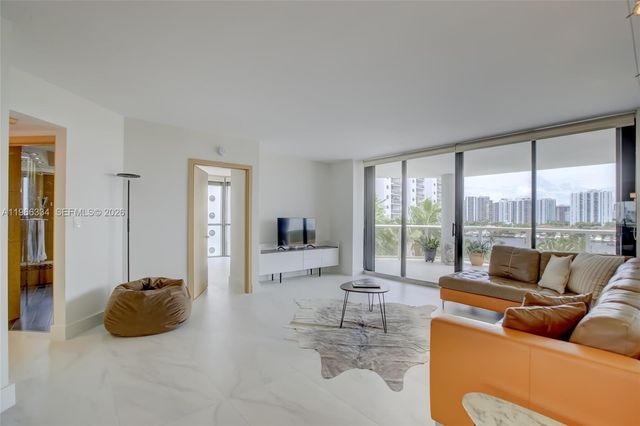 3600 Yacht Club Drive 703, Aventura, FL 33180