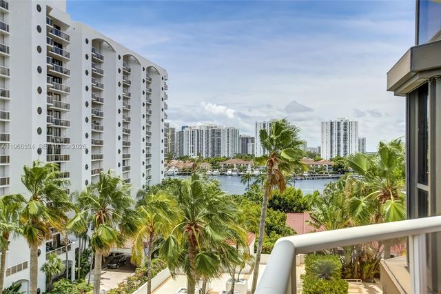 3600 Yacht Club Drive 703, Aventura, FL 33180