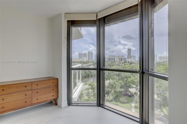 3600 Yacht Club Drive 703, Aventura, FL 33180