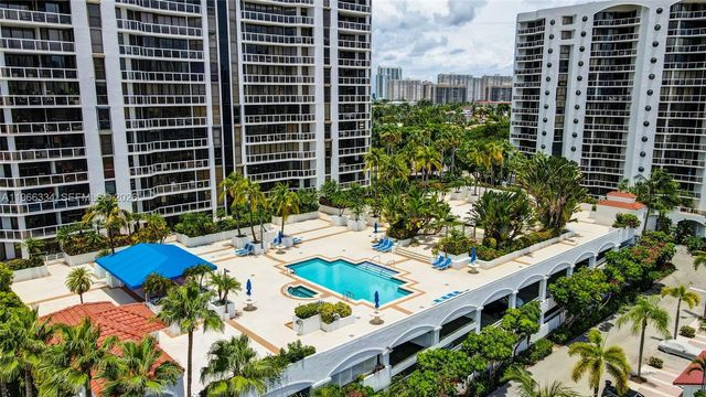 3600 Yacht Club Drive 703, Aventura, FL 33180
