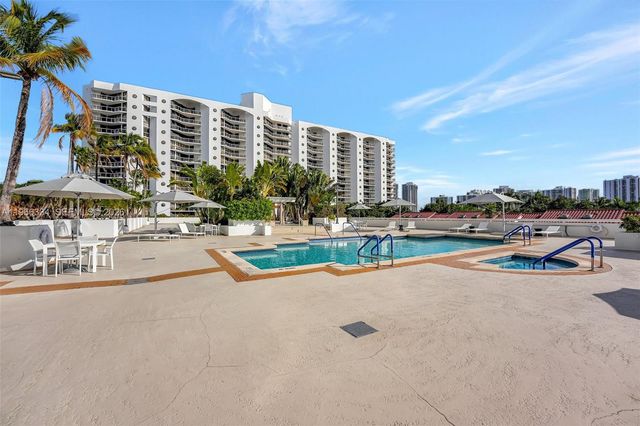 3600 Yacht Club Drive 703, Aventura, FL 33180