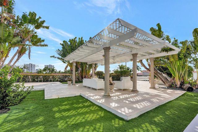3600 Yacht Club Drive 703, Aventura, FL 33180