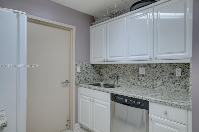 3600 Yacht Club Drive 703, Aventura, FL 33180