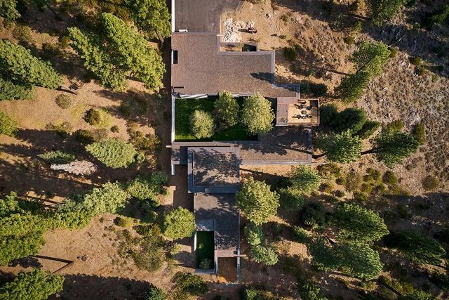 10865 Holmgrove Court, Truckee, CA 96161