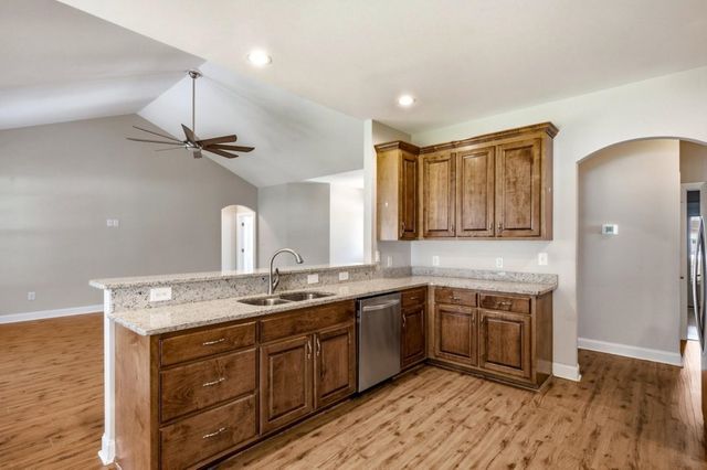 224 Vineyard Lake Circle, Conway, SC 29527
