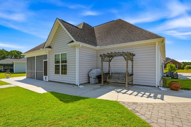 224 Vineyard Lake Circle, Conway, SC 29527