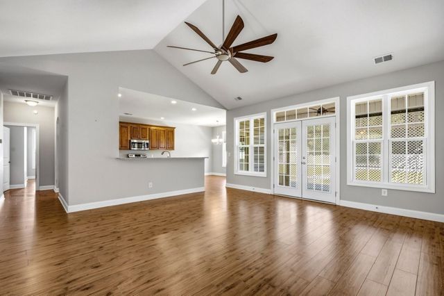 224 Vineyard Lake Circle, Conway, SC 29527