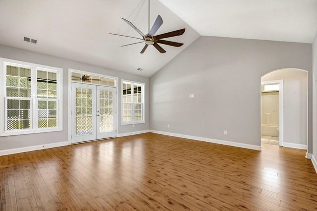 224 Vineyard Lake Circle, Conway, SC 29527