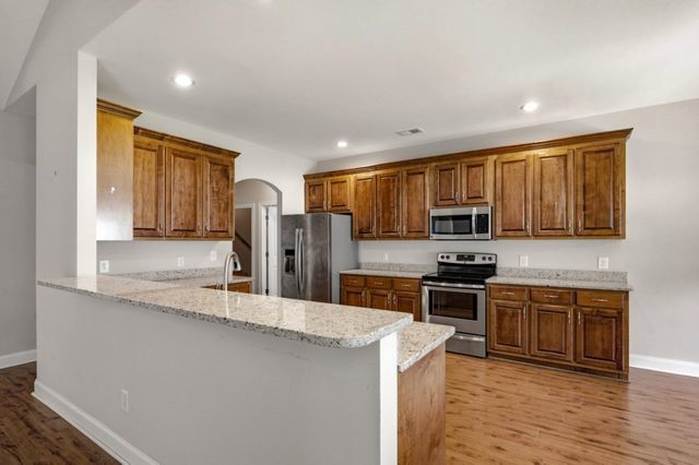 224 Vineyard Lake Circle, Conway, SC 29527