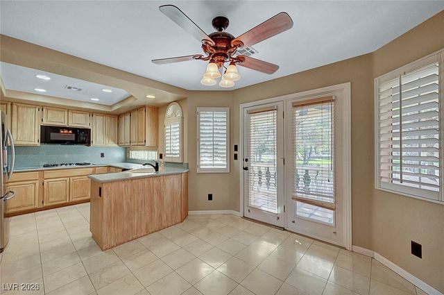 9433 Angelfish Drive, Las Vegas, NV 89117