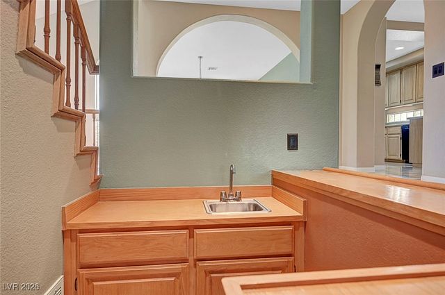 9433 Angelfish Drive, Las Vegas, NV 89117