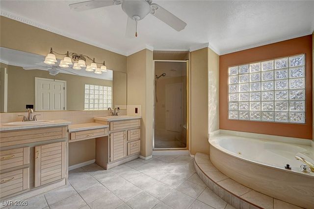 9433 Angelfish Drive, Las Vegas, NV 89117