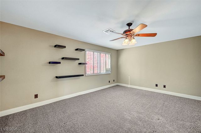 9433 Angelfish Drive, Las Vegas, NV 89117