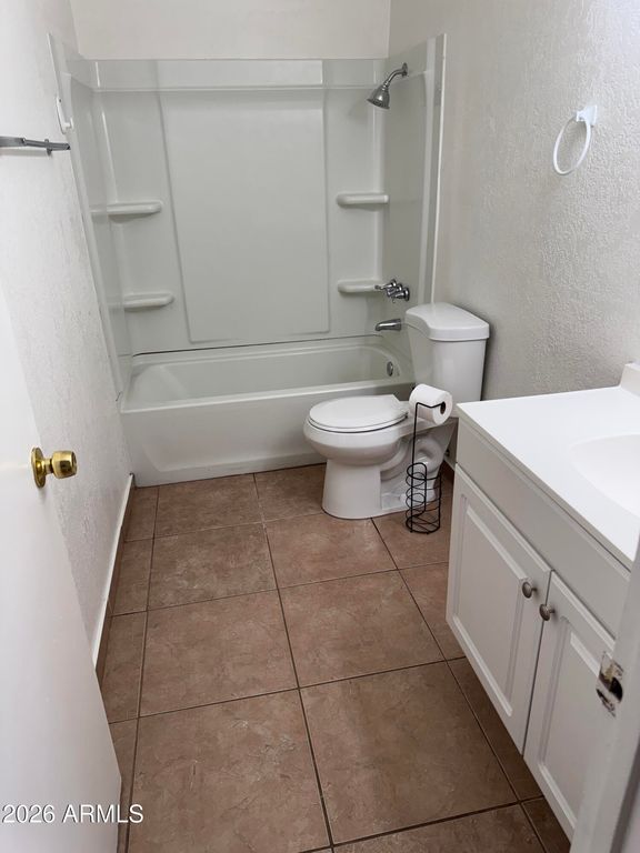 3313 W Golden Lane, Phoenix, AZ 85051 — photo 5
