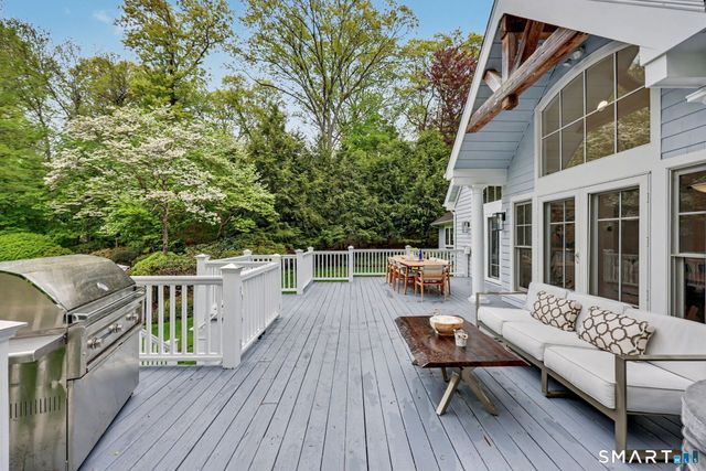 9 North Ridge Road, Westport, CT 06880