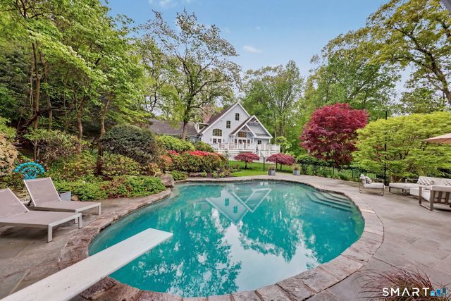 9 North Ridge Road, Westport, CT 06880