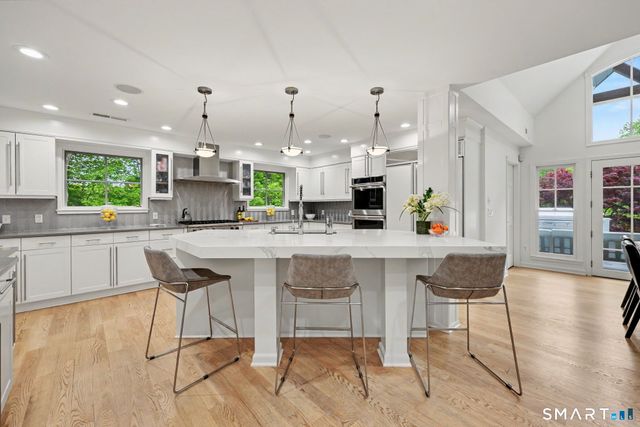 9 North Ridge Road, Westport, CT 06880