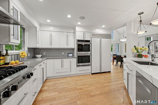 9 North Ridge Road, Westport, CT 06880
