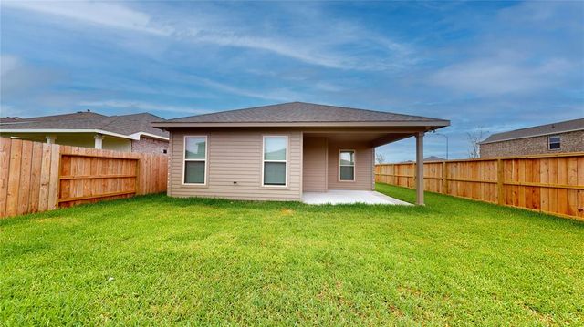 1003 Pecan Harvest Drive, Beasley, TX 77417