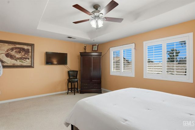 12812 Yankton Court, Bakersfield, CA 93312