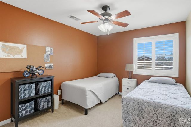 12812 Yankton Court, Bakersfield, CA 93312