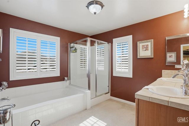 12812 Yankton Court, Bakersfield, CA 93312