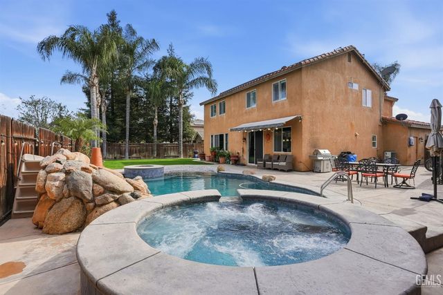 12812 Yankton Court, Bakersfield, CA 93312