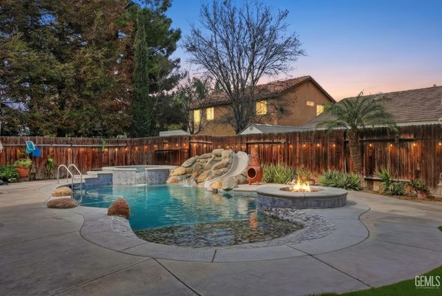 12812 Yankton Court, Bakersfield, CA 93312