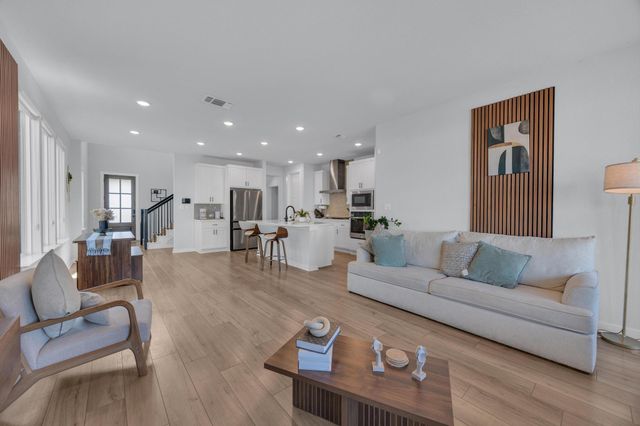 6404 E Mallord Brook BND, Buda, TX 78610