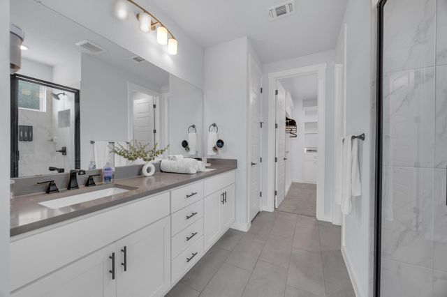 6404 E Mallord Brook BND, Buda, TX 78610