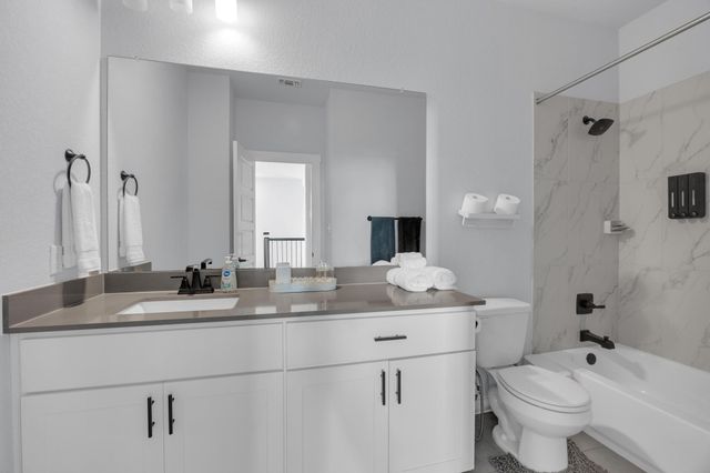 6404 E Mallord Brook BND, Buda, TX 78610