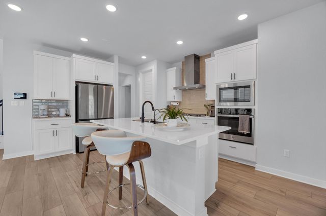 6404 E Mallord Brook BND, Buda, TX 78610