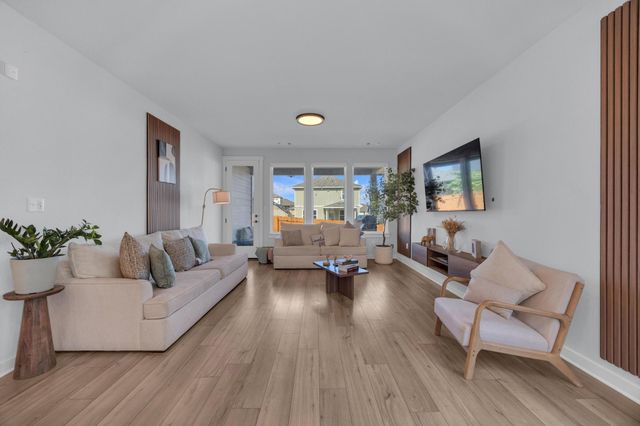 6404 E Mallord Brook BND, Buda, TX 78610