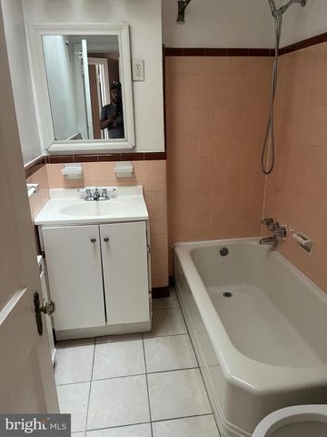 7129 CASTOR AVE, Philadelphia, PA 19149
