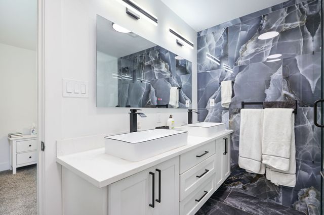 1831 Wintergreen Road, Carrollton, TX 75006