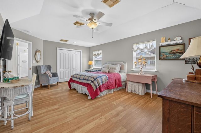 12808 Camino Famoso Road, Galveston, TX 77554