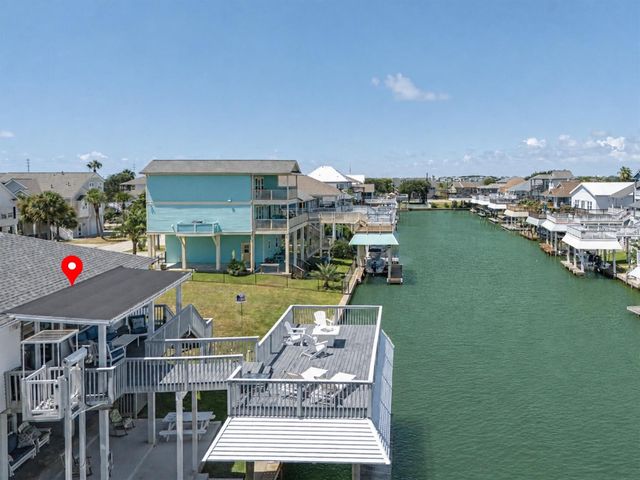 12808 Camino Famoso Road, Galveston, TX 77554