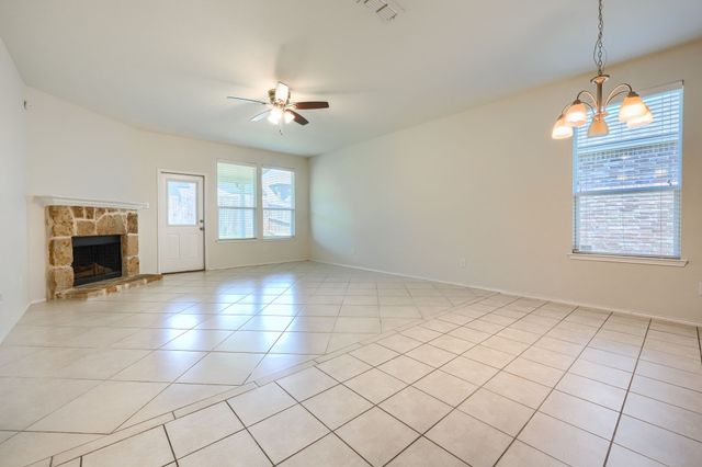 10233 Pyrite Drive, Fort Worth, TX 76131