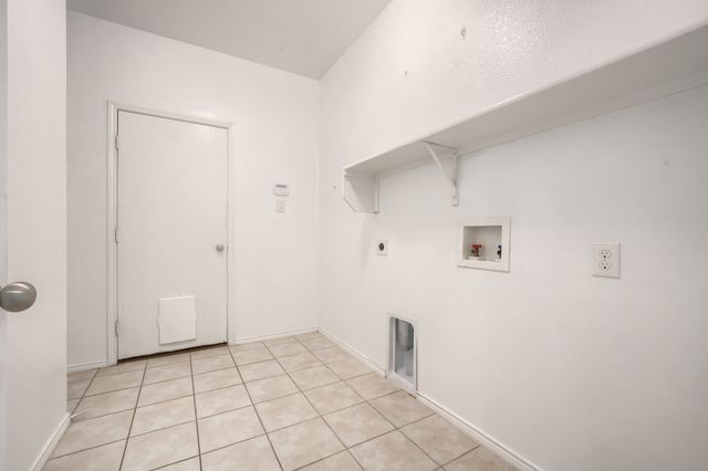 10233 Pyrite Drive, Fort Worth, TX 76131