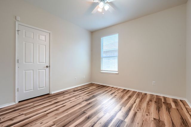 10233 Pyrite Drive, Fort Worth, TX 76131