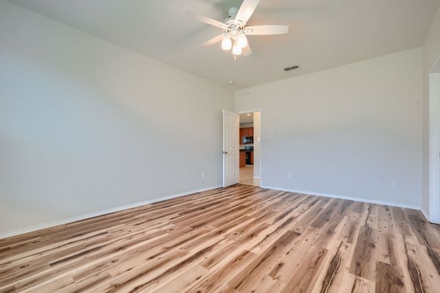 10233 Pyrite Drive, Fort Worth, TX 76131