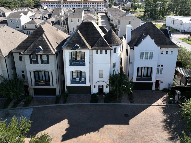 10929 Upland Park, Houston, TX 77043
