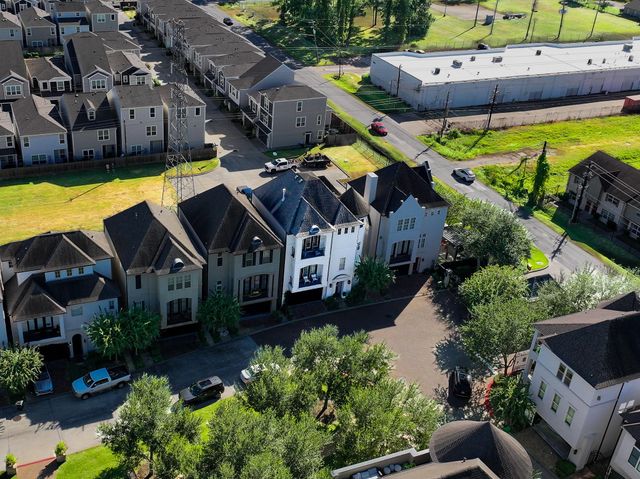 10929 Upland Park, Houston, TX 77043