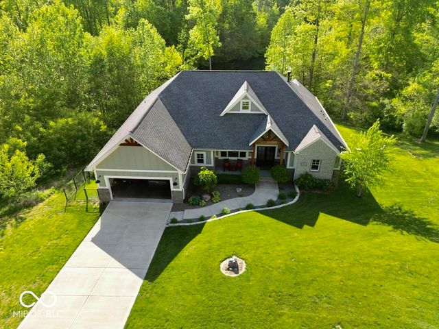 5071 Tomahawk Trail, Martinsville, IN 46151