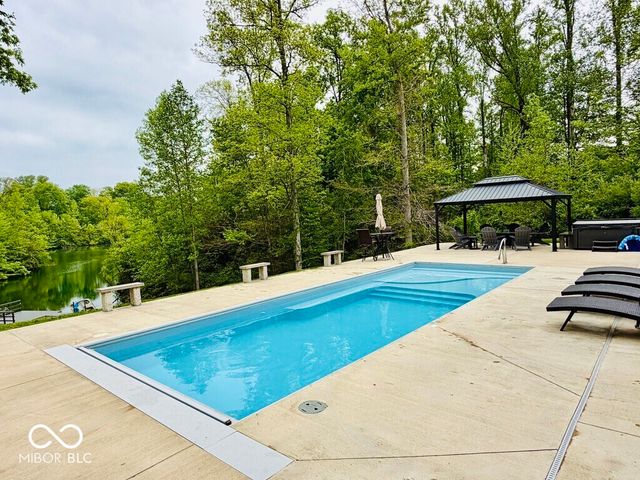 5071 Tomahawk Trail, Martinsville, IN 46151