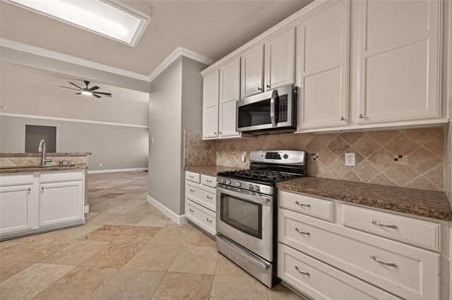 12135 English Brook Circle, Humble, TX 77346