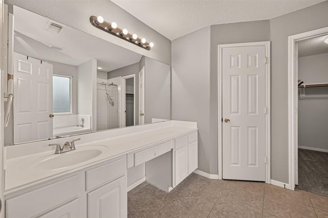 12135 English Brook Circle, Humble, TX 77346