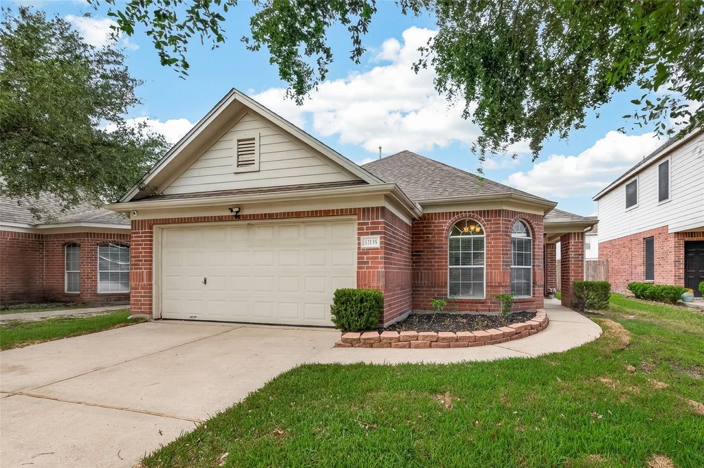 12135 English Brook Circle, Humble, TX 77346