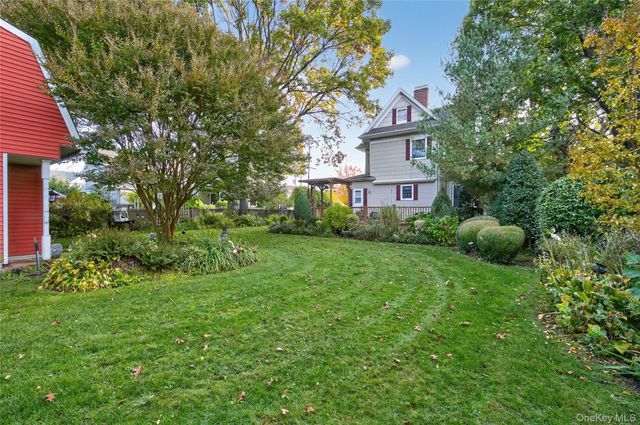 104 Windsor Avenue, Rockville Centre, NY 11570